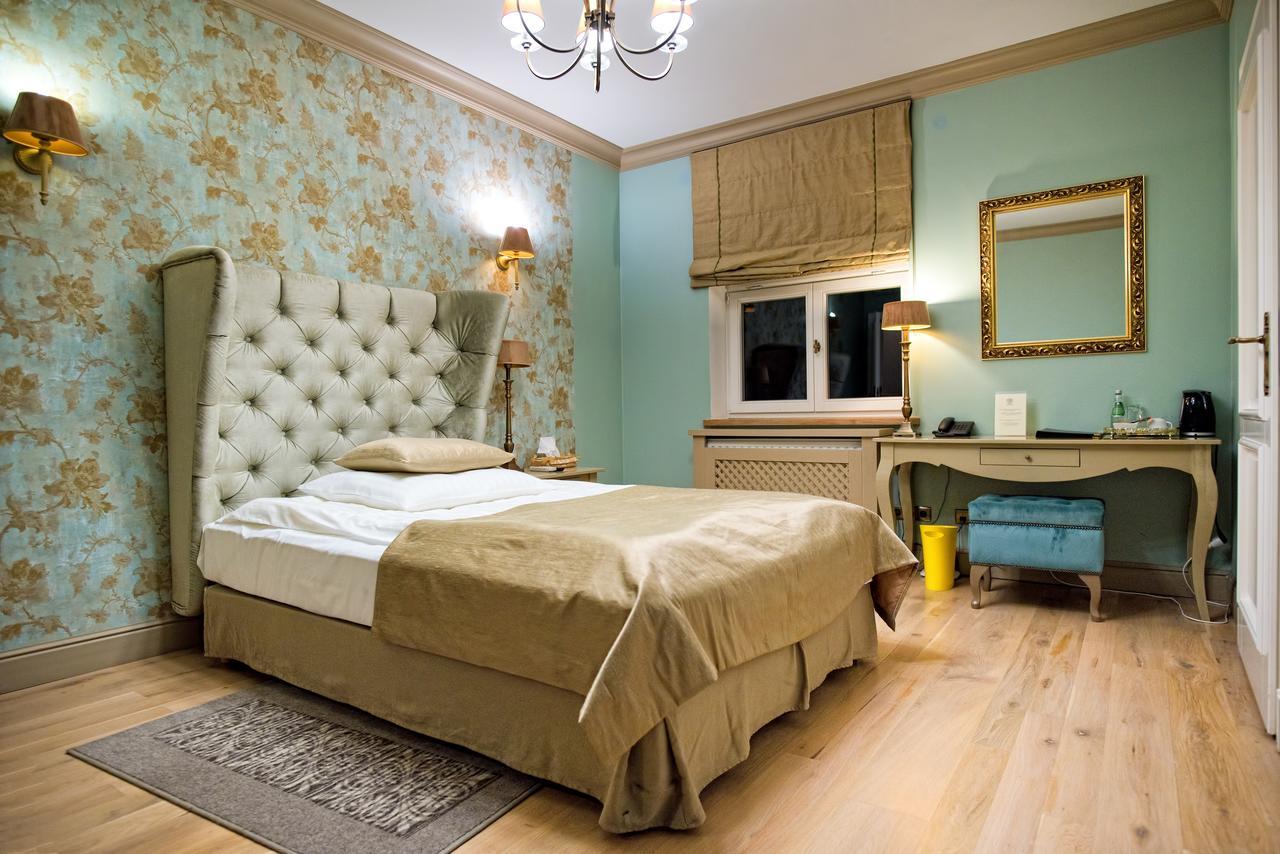 Hotel Dwór na Wolicy Dębica Habitación foto